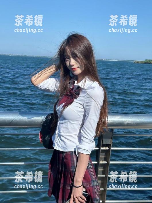 在17吃瓜中心官网，感受一秒钟被八卦淹没的快感！