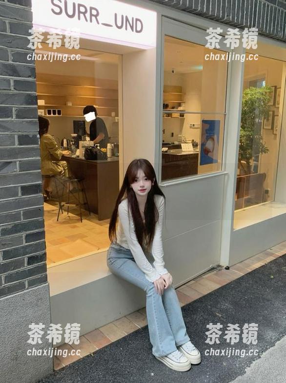 下载51吃瓜，一路陪你吃爆料，天天都有劲爆大料！
