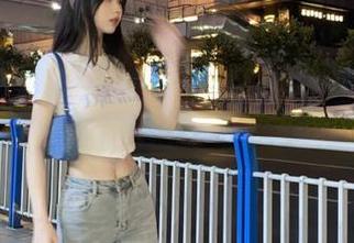 走进718.sx的地址，突然觉得“吃瓜”也是一门艺术，深得我心。