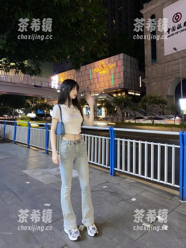 走进718.sx的地址，突然觉得“吃瓜”也是一门艺术，深得我心。