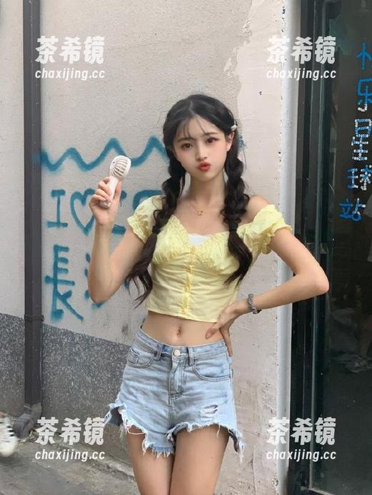 我常常边吃瓜边登录718.sx，真是一种特别的享受。