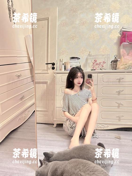 别抢我登录的机会，hlw可不能让星星们太得意了！