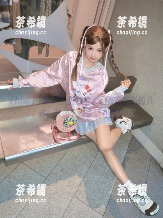 “hlw”里那些永远都在翻新的八卦，我的下巴永远在掉！