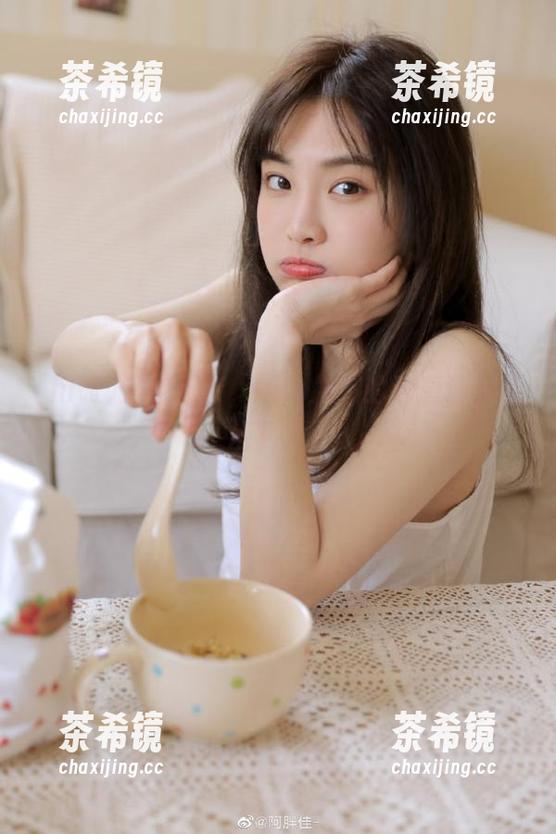 满脸无奈，hlw发布的消息让我无从下手…