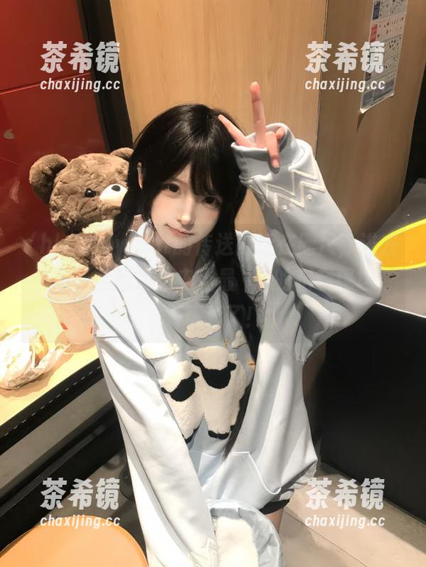 hlwbet的传送门近在咫尺，进去一看，全都是“史上最囧”的相亲现场，太精彩了！