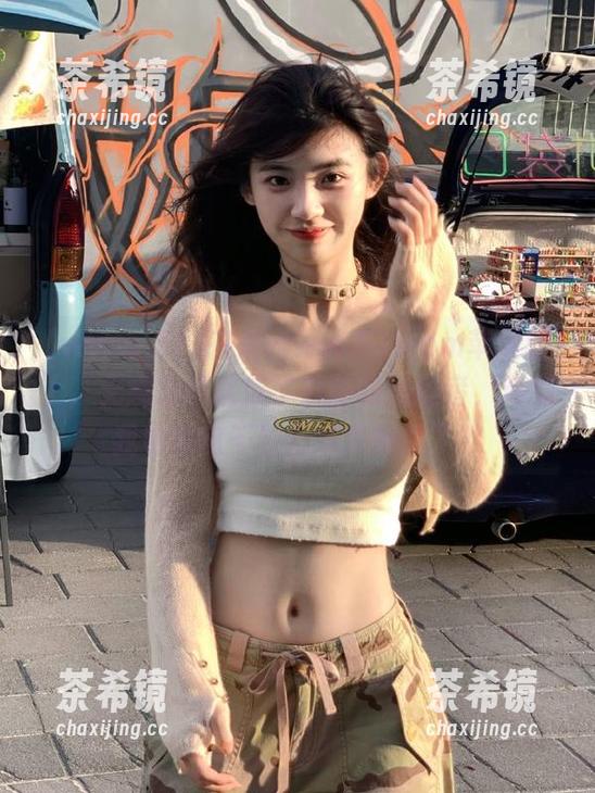 www.51 在这www.51.com苹果版上,无意之间就成了八卦的追随者,难道我也被这千丝万缕牵扯住了?