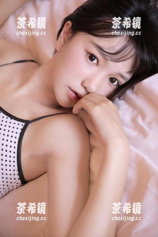 五一吃瓜网登录后，带着好奇走进搞笑莫里秀，今天的欢笑准时上线！