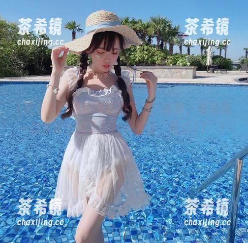 那位网红出事了？哈哈，看完我一口水喷出来了，赶快下载‘吃瓜51’！