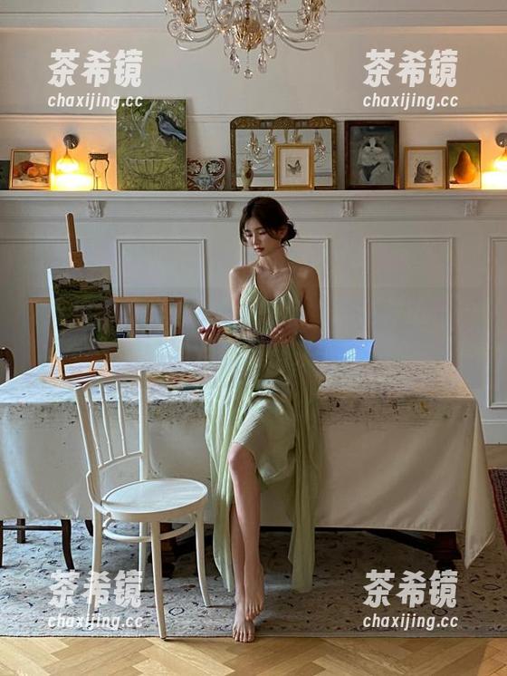吃瓜不打烊，欢迎直达——举杯邀月，爆料来一场！