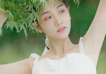 想迅速升级你的吃瓜技能？点开吃瓜大本营的传送门，热门瓜哗哗来