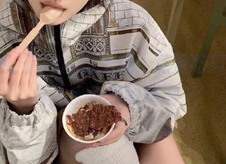 朝阳瓜场上线，免费吃瓜网带你体验水果界的艳遇～