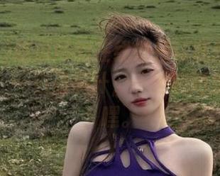 吃瓜网的在线链接让我想象无数个场景，一边品瓜汁，一边和陌生人热聊，嘿。