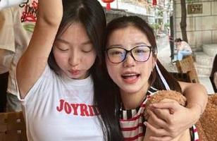 每次使用我要吃瓜51苹果版，黑料更新速度跟坐火箭似的，真是让人欲罢不能啊！