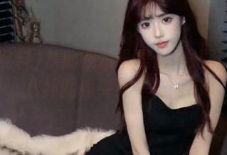 从此在扒哥黑料网站下载软件，八卦就像买菜一样简单！