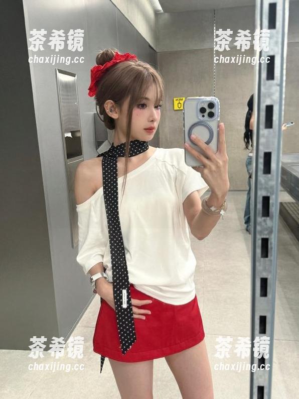 更新后的黑哥冲料小小鱼，真是让人忍俊不禁啊！