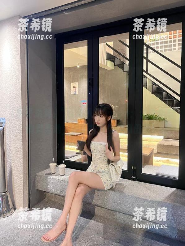 “黑哥扒料”app：你身边的幽默圣地，快来塞进你的瓜田吧！