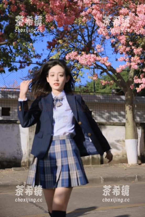 在哪里可以找到“黑料不打烊”的“苹果版”新地址？今晚就想看个热闹。