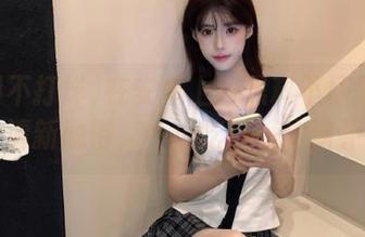 在安卓上看黑料不打烊官网，清新脱俗，一边吃瓜一边脑补。