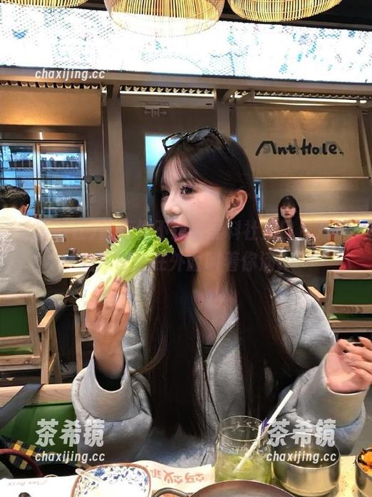 就算你不想进黑料社入口，八卦的声音也在外面叫着你滴！