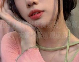 黑料社区视频里，神秘人物现身，大家快来围观这瓜！