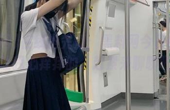 在线抢先知：黑料网今日的猛料，让我心痒痒的，赶紧来聊聊吧！