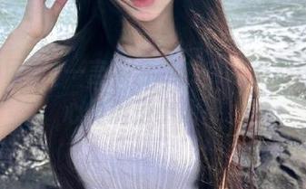 一言不合就去在线黑料网址，心里满是小期待。