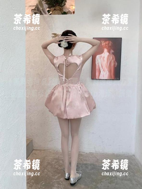 放松心情，黑料老司机万里长征导航带你冲浪于gossip海洋，感觉真美好。